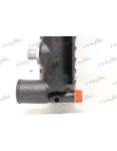Radiador, refrigeración del motor Frig Air 0106.2076 - RAD. MERCEDES 200-230 E/T/TE/CE