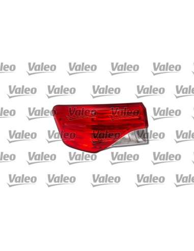 Piloto posterior Izq. Valeo 044911 - AVENSIS PIL POST ALETA WAGON 2011/1 ORIGINAL PART